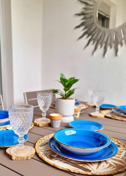 Homely Apt In Modern Building With Pool San Miguel de Abona Ngoại thất bức ảnh