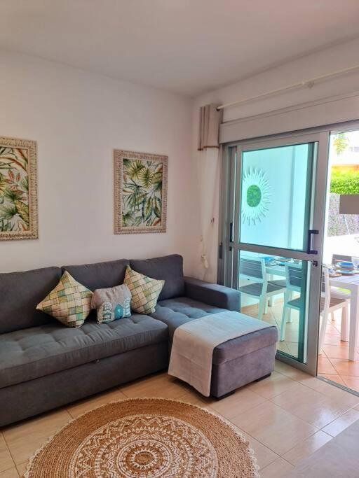 Homely Apt In Modern Building With Pool San Miguel de Abona Ngoại thất bức ảnh